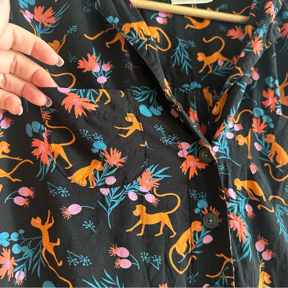 Anthropologie Maeve Monkey Print Blouse Black Safari Orange Pink Floral Top S - Picture 5 of 10